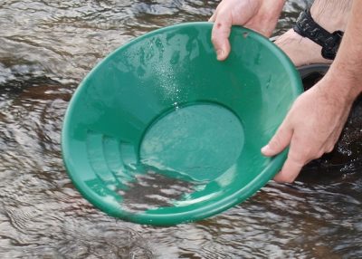gold panning instructions